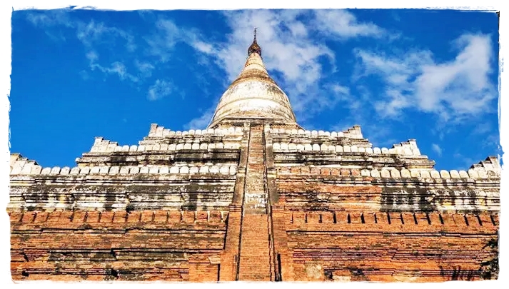 เจดีย์ชเวซานดอว์ (Shwesandaw Pagoda)